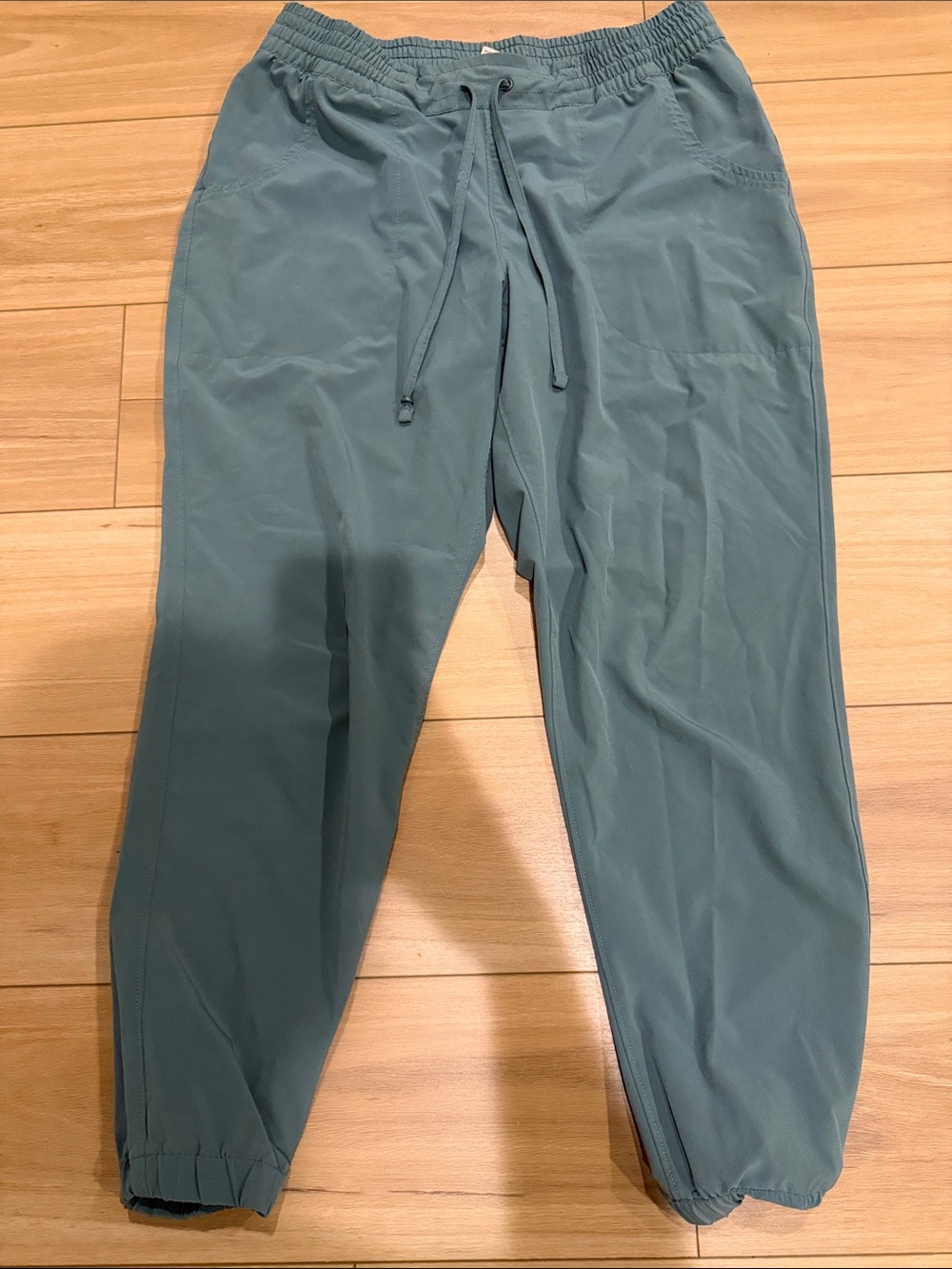 Duluth Trading Co Women’s Jogger Pants - Sage Green